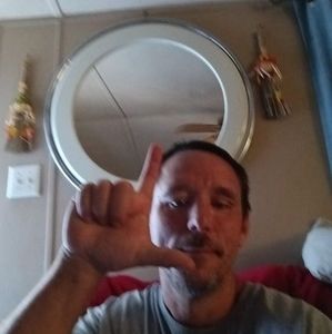 Meet your Posher, Avery